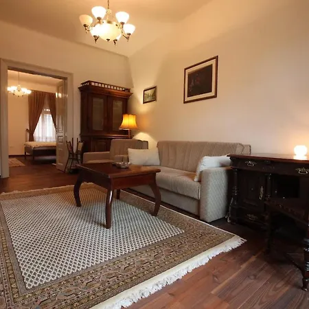 Heritage 公寓 塞拉耶佛